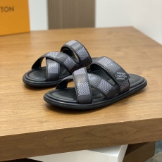 Louis Vuitton Slippers